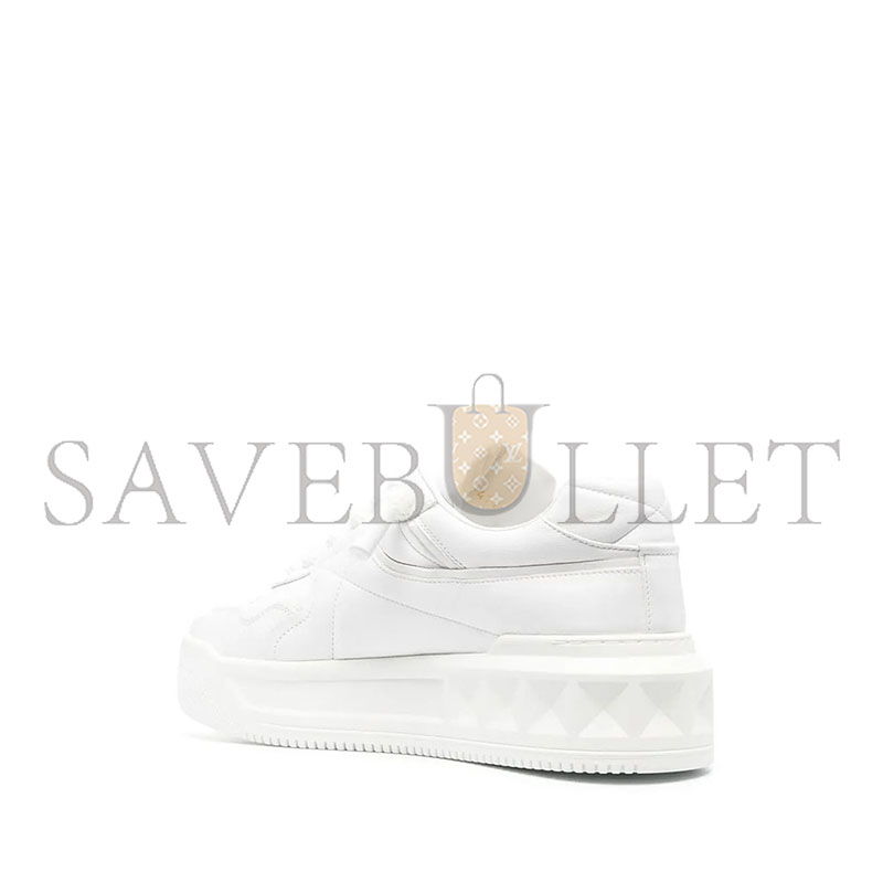 VALENTINO ONE STUD XL NAPPA LEATHER LOW-TOP SNEAKER YS0G37XTM_0BO